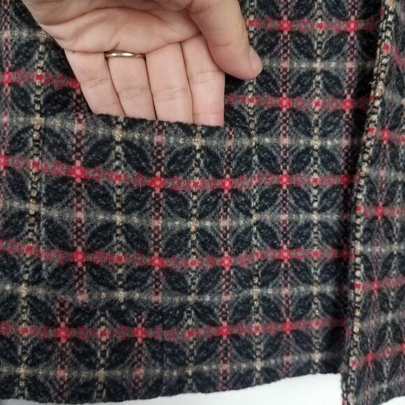 Pendleton | Wool Blend Patterned Jacket 8 - Picture 5 of 9